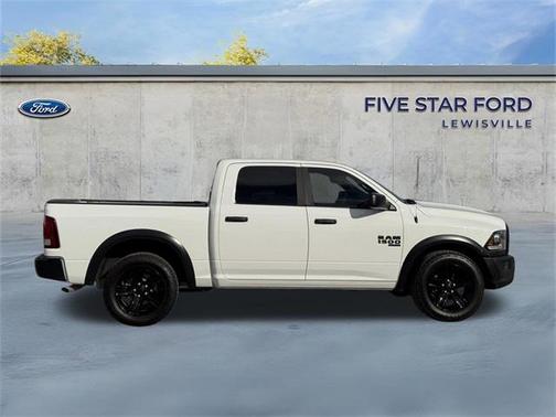 2024 RAM 1500 Classic Warlock Crew Cab 4x2 5'7' Box