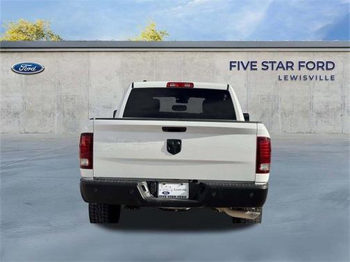 2024 RAM 1500 Classic Warlock Crew Cab 4x2 5'7' Box