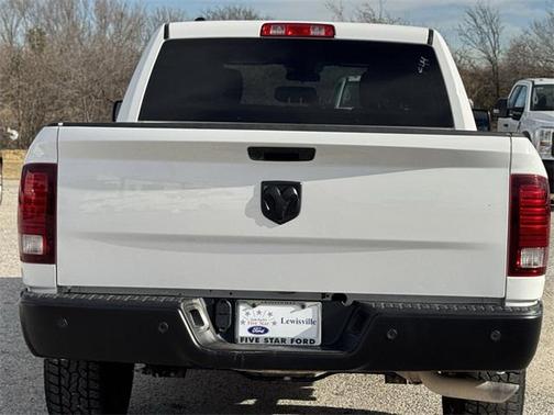 2024 RAM 1500 Classic Warlock Crew Cab 4x2 5'7' Box