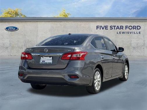 Gun Metallic 2018 Nissan Sentra SV