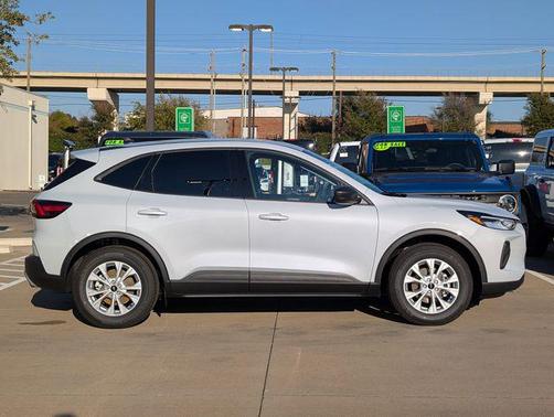 SPACE SILVER METALLIC 2026 Ford Escape Active