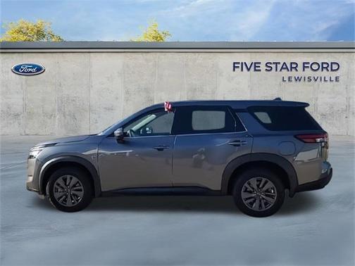 2022 Nissan Pathfinder S 4WD