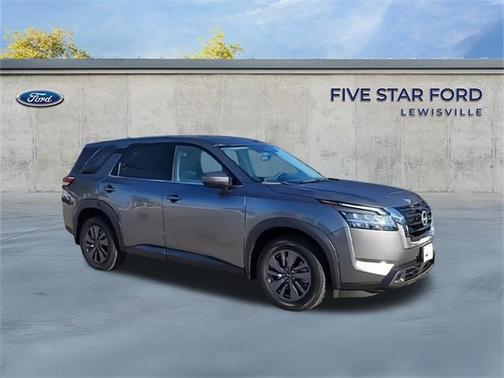 2022 Nissan Pathfinder S 4WD