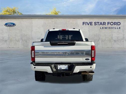 2022 Ford F-250 Platinum