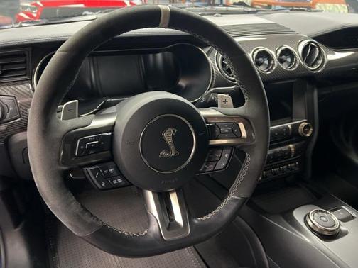 2022 Ford Shelby GT500 Base