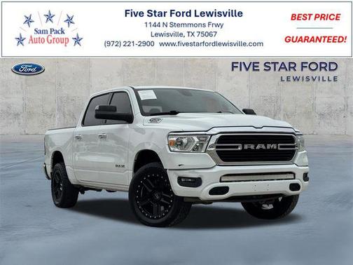 Bright White Clearcoat 2019 RAM 1500 Big Horn
