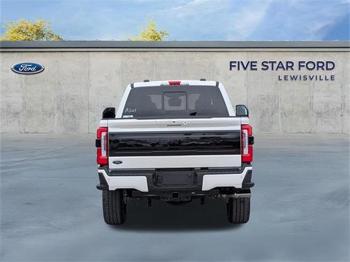 2025 Ford F-250 Platinum