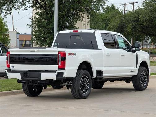 2025 Ford F-250 Platinum