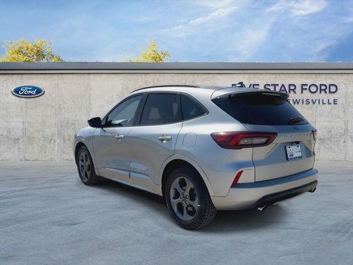 Iconic Silver Metallic 2024 Ford Escape ST-Line