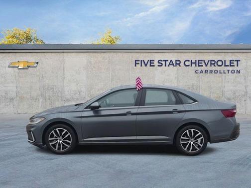 Monument Gray 2025 Volkswagen Jetta 1.5T SE