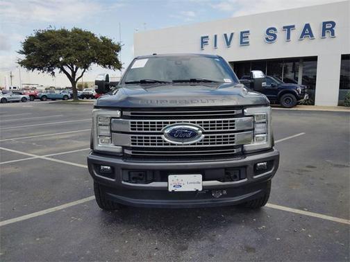 2017 Ford F-250 Platinum