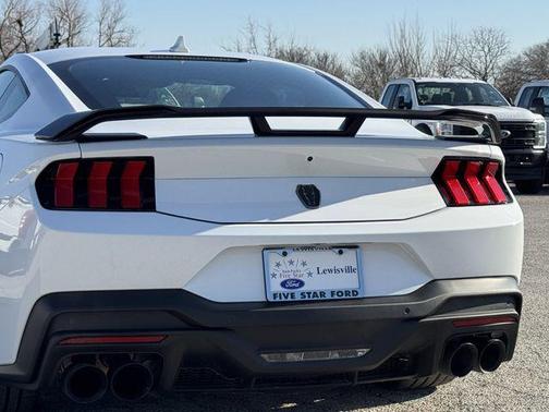 2025 Ford Mustang Dark Horse Fastback