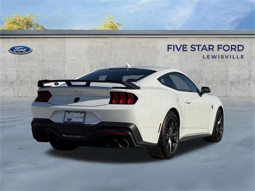 2025 Ford Mustang Dark Horse Fastback