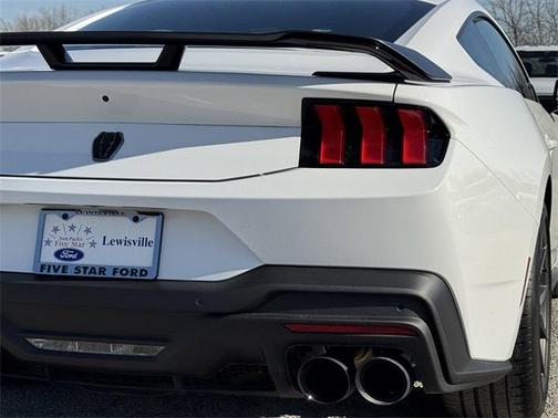 2025 Ford Mustang Dark Horse Fastback