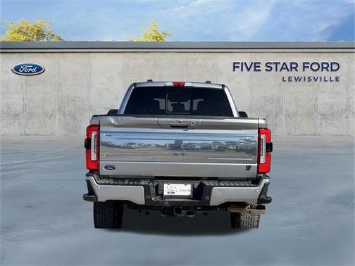 2024 Ford F-250 Platinum