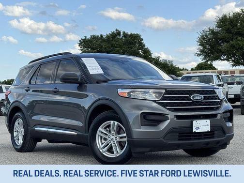 CARBONIZED GRAY METALLIC 2024 Ford Explorer XLT