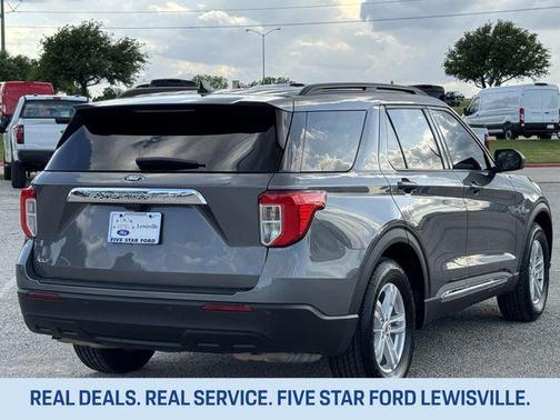 CARBONIZED GRAY METALLIC 2024 Ford Explorer XLT