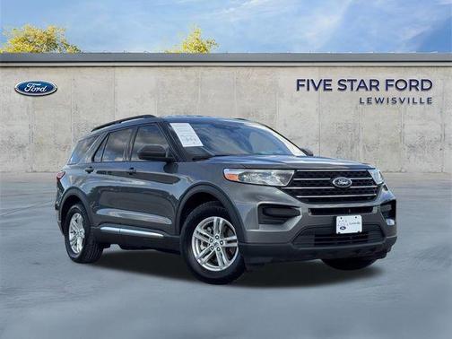 CARBONIZED GRAY METALLIC 2024 Ford Explorer XLT
