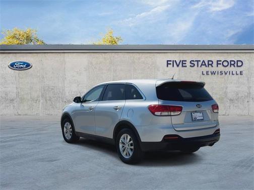 2018 Kia Sorento L