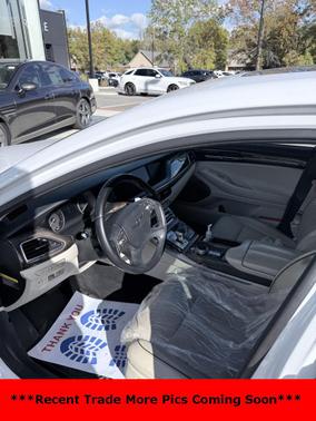 2017 Genesis G90 Premium