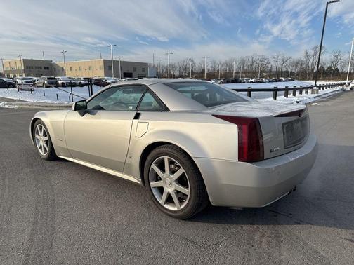 2006 Cadillac XLR Base
