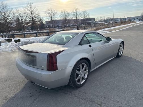 2006 Cadillac XLR Base