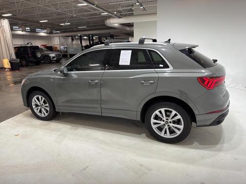 2022 Audi Q3 45 S line Premium Plus