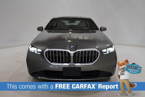 Oxide Grey Metallic 2025 BMW 530 xDrive