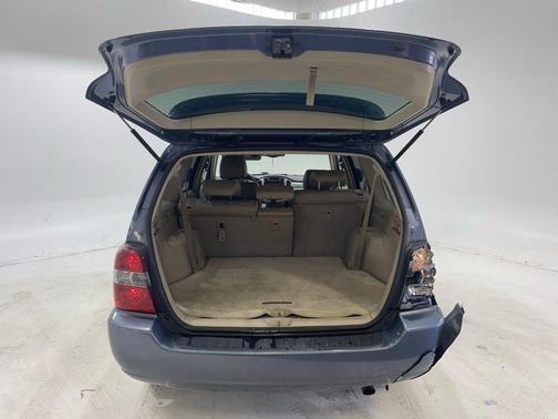 2006 Toyota Highlander Base