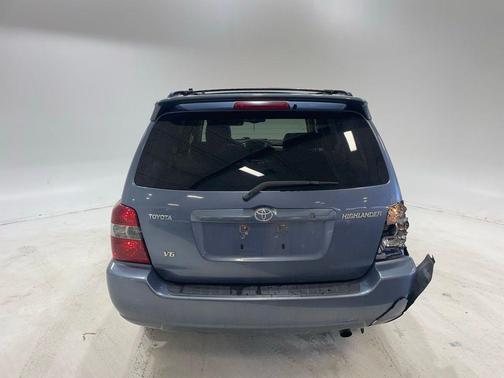 2006 Toyota Highlander Base