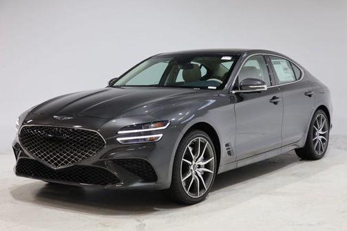 Makalu Gray 2026 Genesis G70 2.5T AWD Prestige