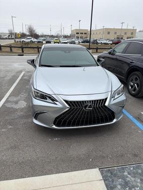2023 Lexus ES 350 Base