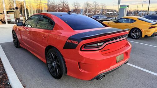 2017 Dodge Charger R/T