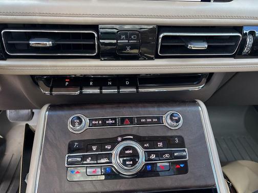 Iced Mocha Metallic Premium Colorant 2020 Lincoln Aviator Reserve AWD