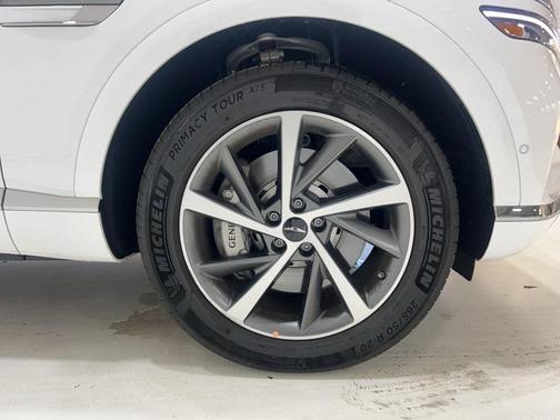 2026 Genesis GV80 2.5T Advanced