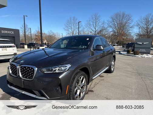 2023 BMW X4 xDrive30i