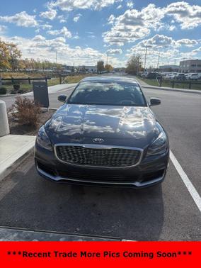 2020 Kia K900 Luxury