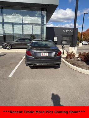 2020 Kia K900 Luxury