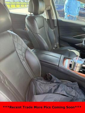 2020 Kia K900 Luxury