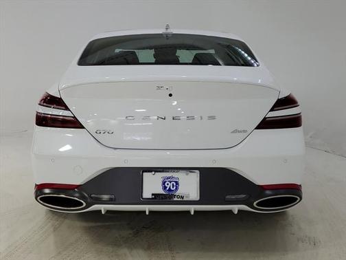 2024 Genesis G70 2.5T AWD