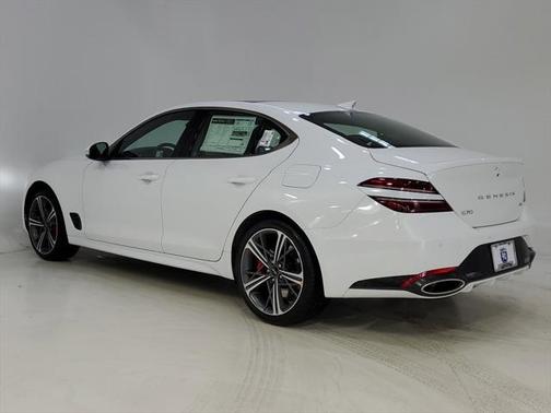 2024 Genesis G70 2.5T AWD