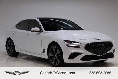 Uyuni White 2023 Genesis G70 2.0T AWD