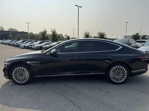 2024 Genesis Electrified G80 Advanced