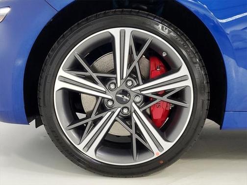 2024 Genesis G70 2.5T AWD