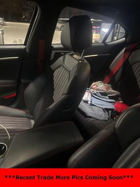 2023 Genesis G70 2.0T AWD