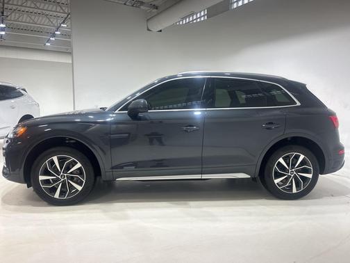 2021 Audi Q5 45 Premium Plus