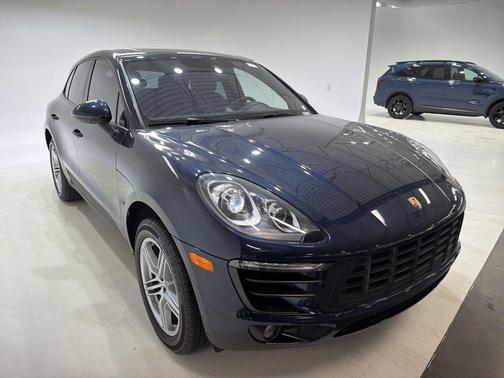 2018 Porsche Macan Base
