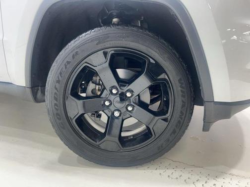 2020 Jeep Grand Cherokee Upland