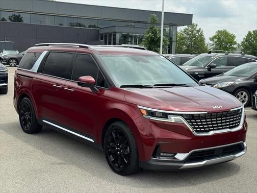 2022 Kia Carnival SX