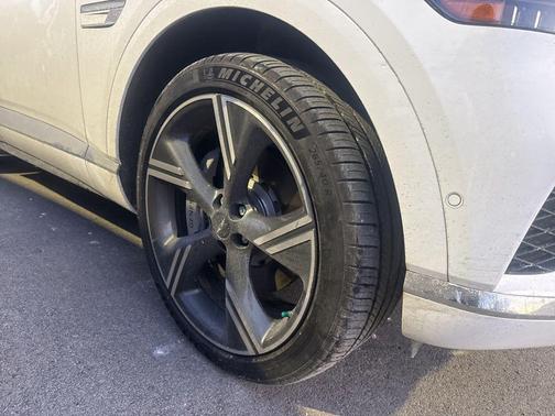 2025 Genesis GV80 2.5T